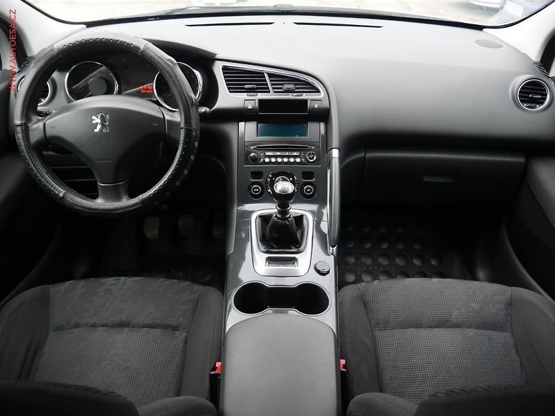 Peugeot 3008 (2012) 1.6 HDi, AC, temp - fotka 8 z 17