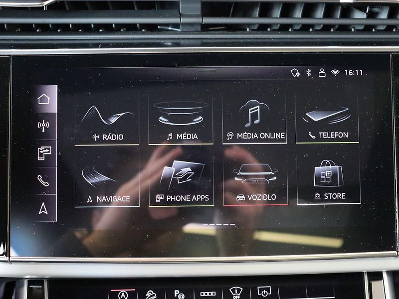 Audi Q7 Sline TDI quattro tiptronic - fotka 21 z 31