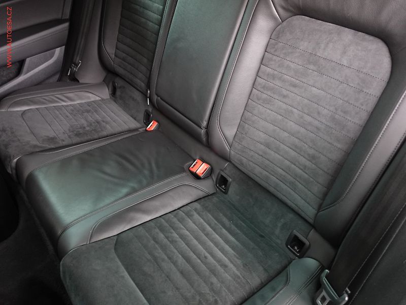 Volkswagen Passat (2015) 2.0TDI 4x4, ČR, DSG, navi - fotka 10 z 23