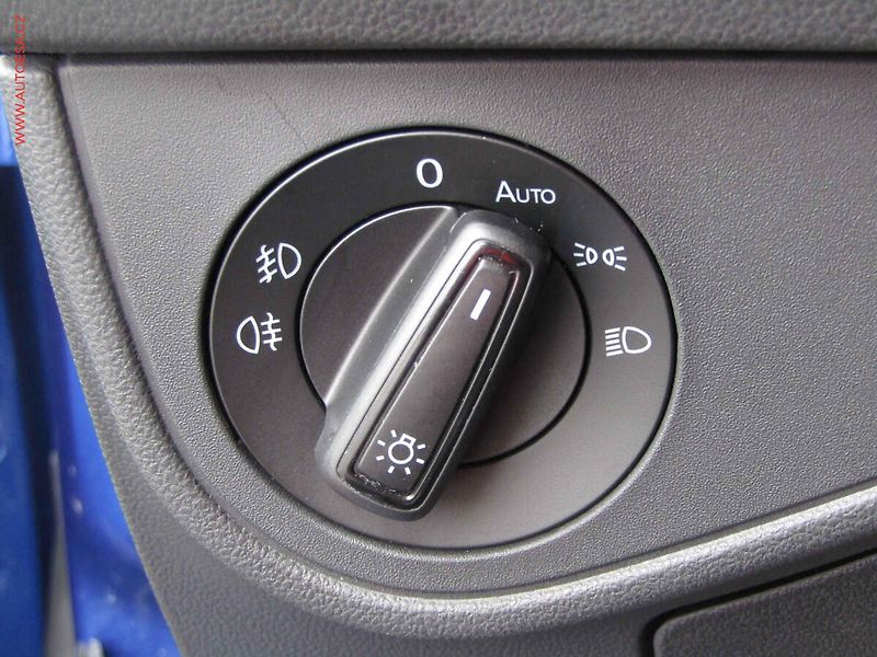 Volkswagen Taigo (2022) 1.0 TSi, 1.maj,ČR, AT. LED - fotka 12 z 20