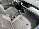 Škoda Kamiq (2022) 1.0 TSI Ambition - náhled 9