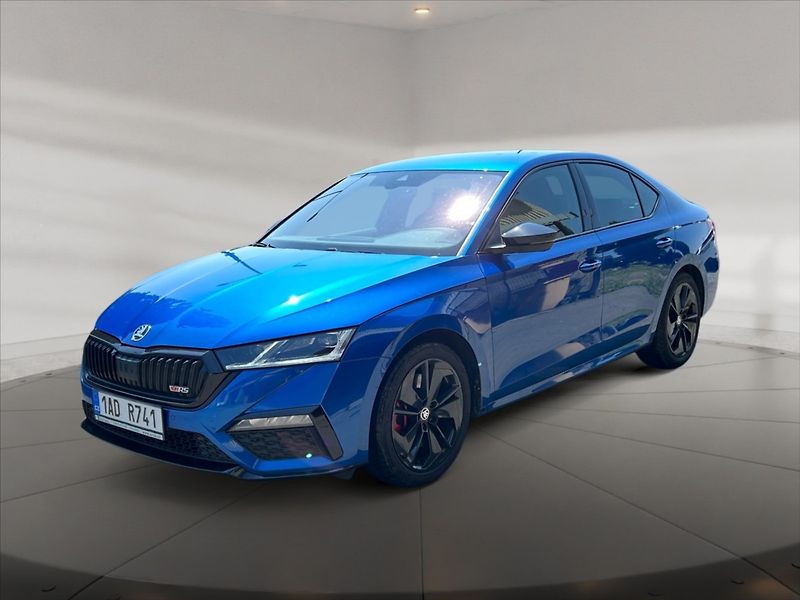 Škoda Octavia 2,0 TSI RS - fotka 3 z 11