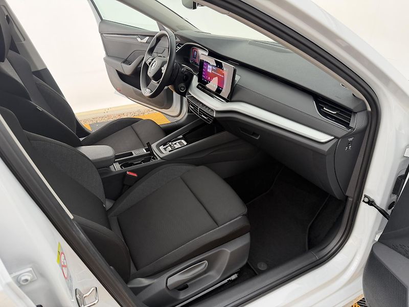 Škoda Octavia 1.5e-Tsi*85kw*DSG*CZ*1-MAJ*DPH - fotka 16 z 36