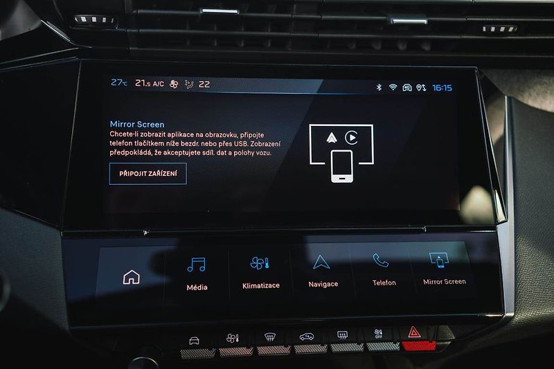 Peugeot 308 (2022) Allure Hybrid 180 - fotka 18 z 26