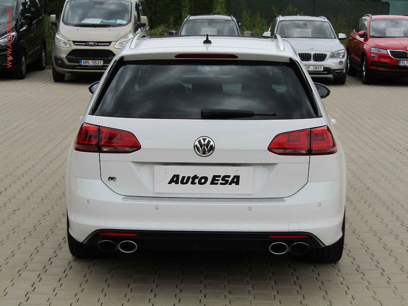 Volkswagen Golf (2015) 2.0TSi 4x4, R, DSG, bixen - fotka 5 z 24