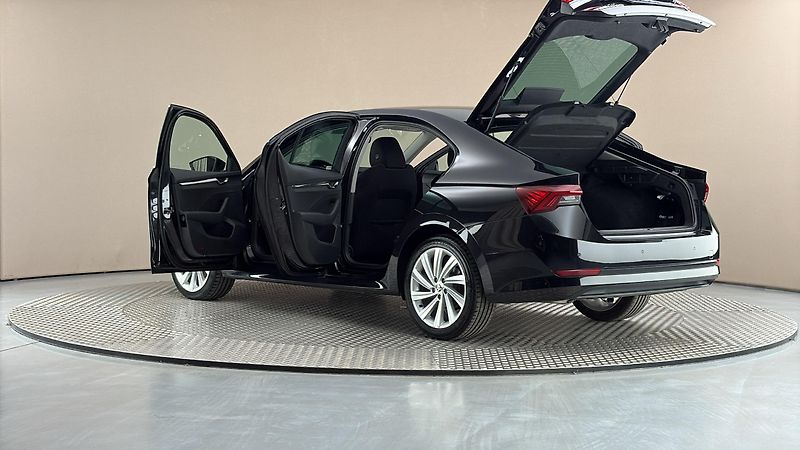 Škoda Octavia 1.5 TSI E-Tec DSG Style - fotka 7 z 25