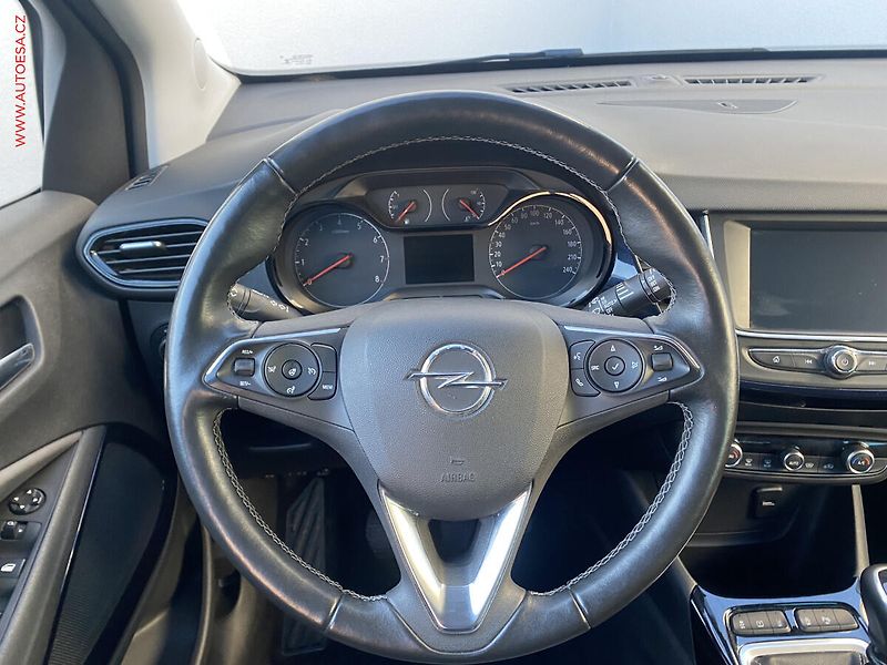 Opel Crossland X (2019) 1.2 T 120, Edition - fotka 11 z 17