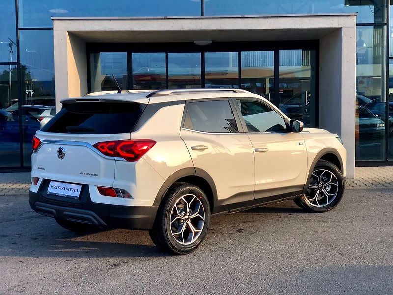 KGM Korando (2026) Smart 1.5 AWD A6 - fotka 7 z 21
