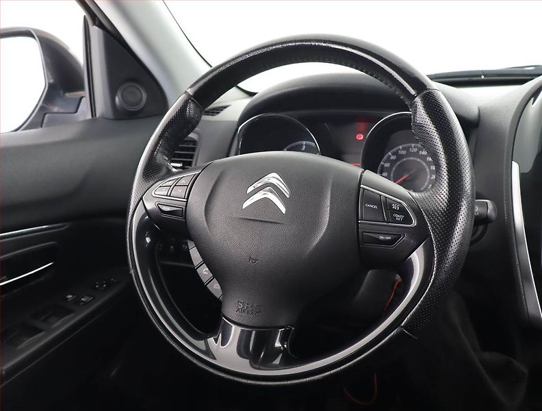Citroën C4 Aircross (2015) 1.6 HDi, Serv.kniha, Tempomat - fotka 14 z 20