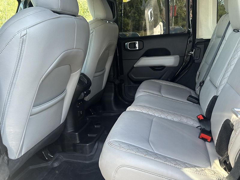 Jeep Wrangler (2022) Jeep Wrangler 2022 - fotka 18 z 19
