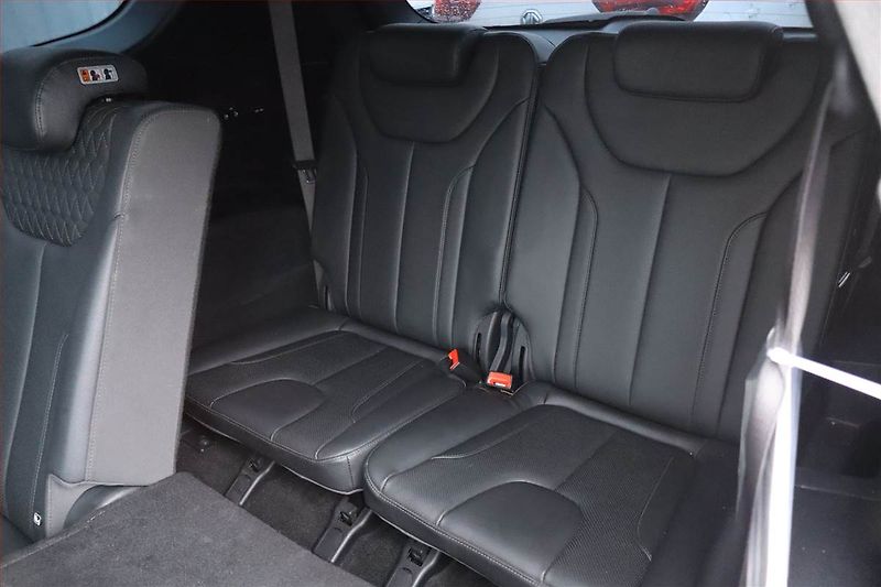 Hyundai Santa Fe (2019) Style 2.2 CRDi, 4X4, Automat - fotka 31 z 34