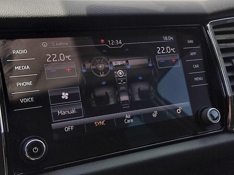 Škoda Kodiaq (2019) Style 2,0 Tdi 110 Kw 4x4 DSG - fotka 15 z 37