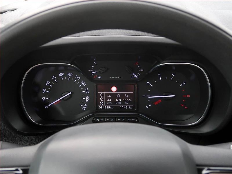 Citroën Berlingo (2019) Feel 1.2 PureTech, 5Míst, SR - fotka 11 z 14