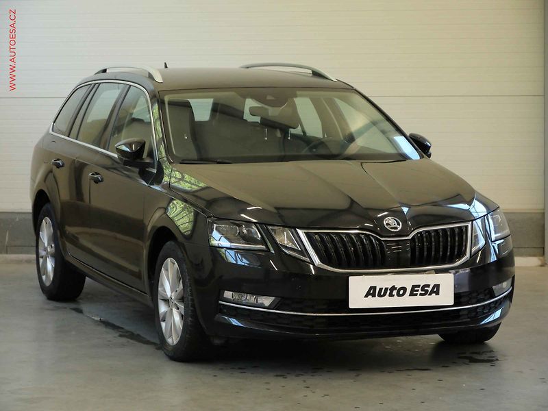 Škoda Octavia (2019) 1.6 TDi, Style, DSG, navi - fotografie inzerátu