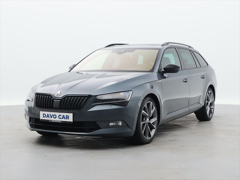 Škoda Superb 2,0 TDI 140kW DSG Sportline 4x - fotka 3 z 31