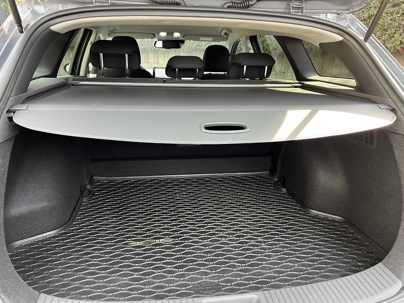 Hyundai i30 STYLE 1.5 DPI 71 kW DPH - fotka 11 z 20