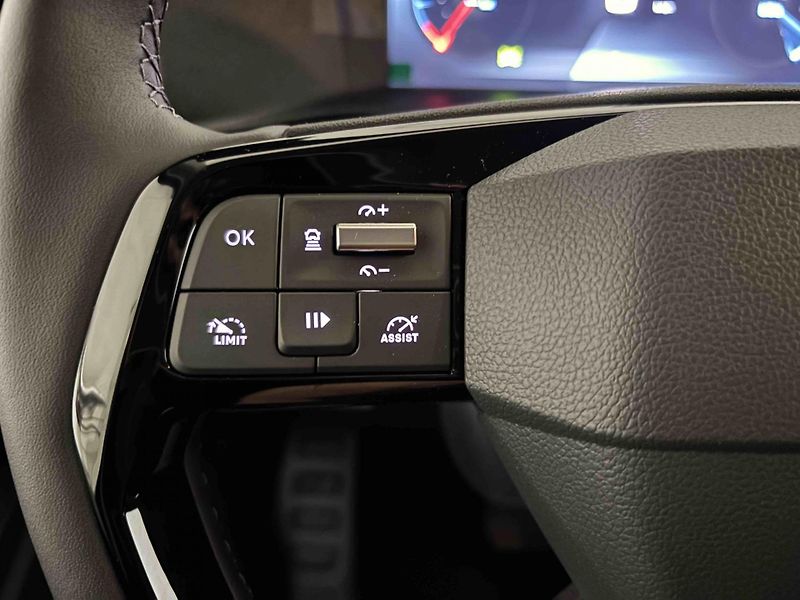 Peugeot Traveller (2025) ActiveStandard 2.0 180K 8 míst - fotka 18 z 45