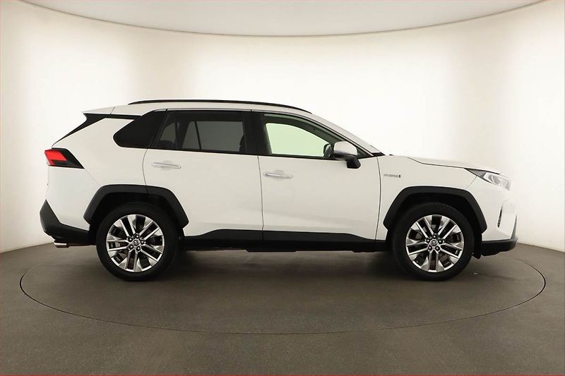 Toyota RAV4 (2020) Executive 2.5 Hybrid - fotka 6 z 18