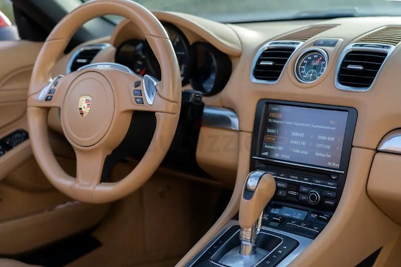 Porsche Boxster (2016) Atmosférický roadster - fotka 13 z 13