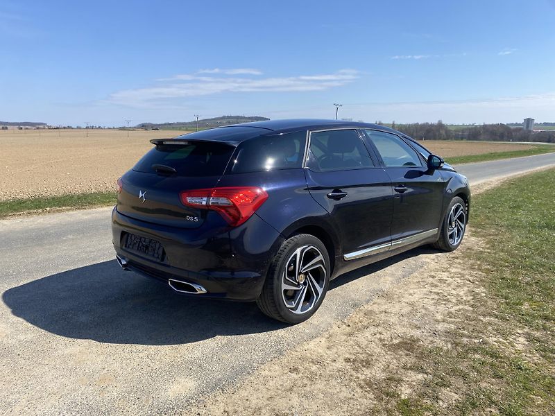 Citroën DS5 (2015) Edition 60Ds - fotka 5 z 29