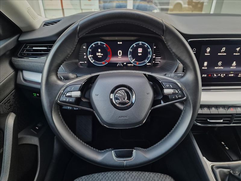 Škoda Octavia 2.0TDI 110kW Style Combi,1Maj - fotka 21 z 50
