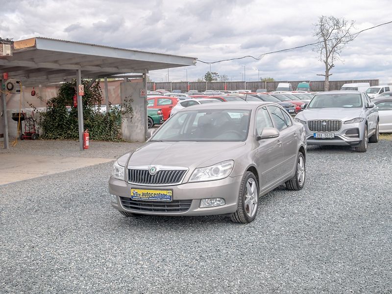 Škoda Octavia (2011) ČR 2.0TDI 103KW – VÝHŘEV - fotka 1 z 42