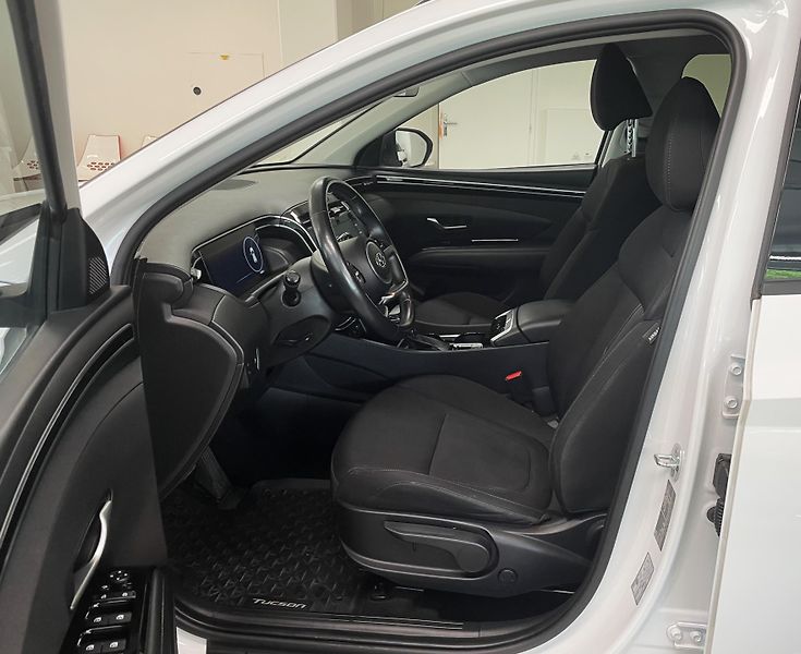 Hyundai Tucson 1.6 T-GDI GAMMA II MHEV, ČR - fotka 9 z 28