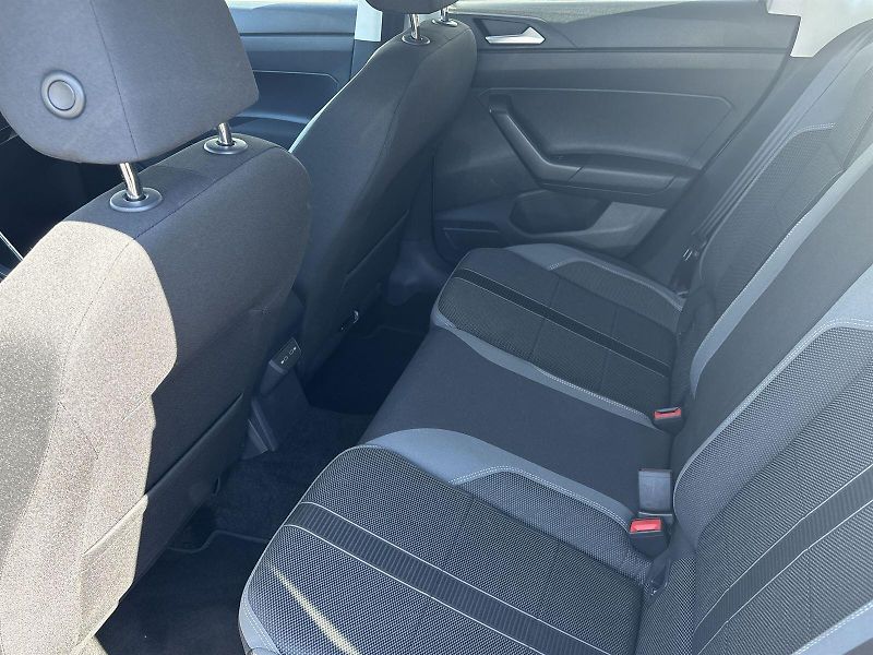 Volkswagen Polo (2023) 1.0 TSI DSG Style - fotka 8 z 27