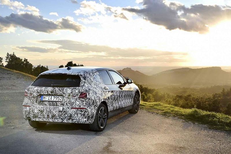 Nové BMW řady 1 dostane techniku elektromobilu i3 a nejvýkonnější 4válec v historii