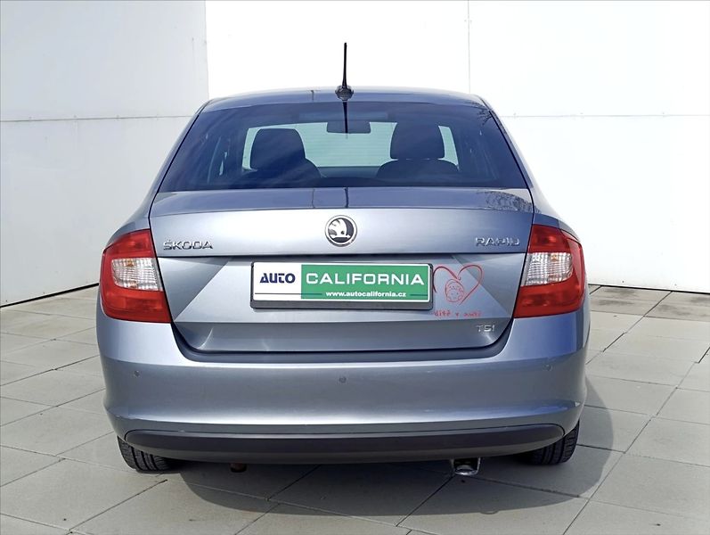 Škoda Rapid 1,2 TSi Aut.klima Navigace - fotka 8 z 38