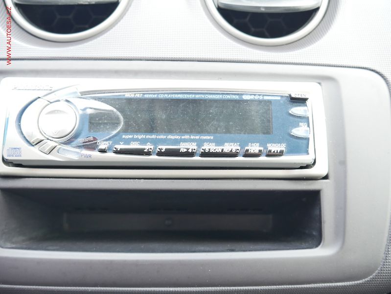Seat Ibiza (2010) 1.2i, Klima - fotka 12 z 14