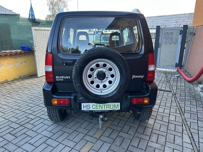 Suzuki Jimny 1.3i 63kW serviska Top stav - fotka 4 z 23