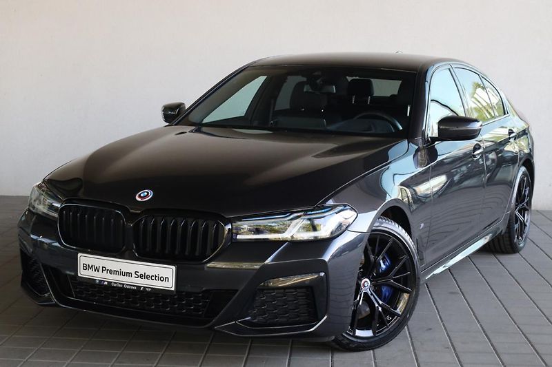 BMW Řada 5 530d xDrive Sedan - fotka 1 z 22