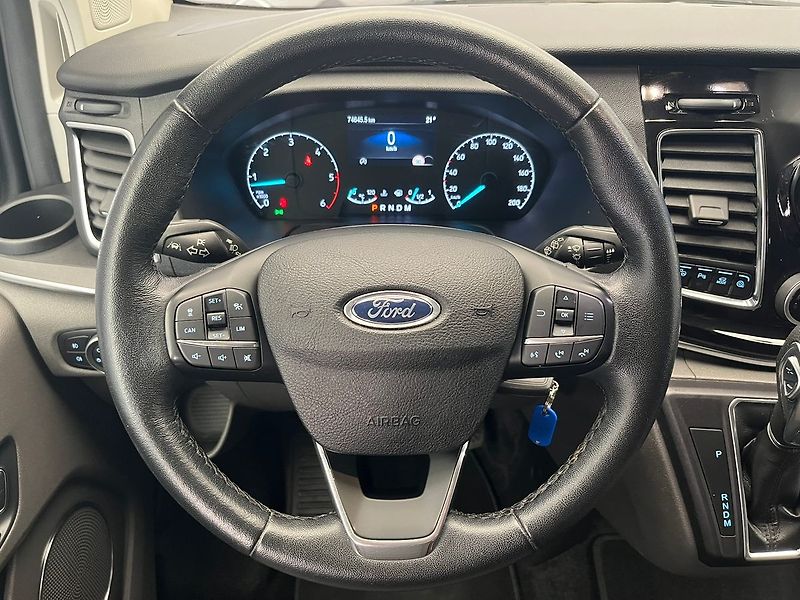 Ford Tourneo Custom 320 L2H1 Titanium 136 kW aut. - fotka 9 z 64
