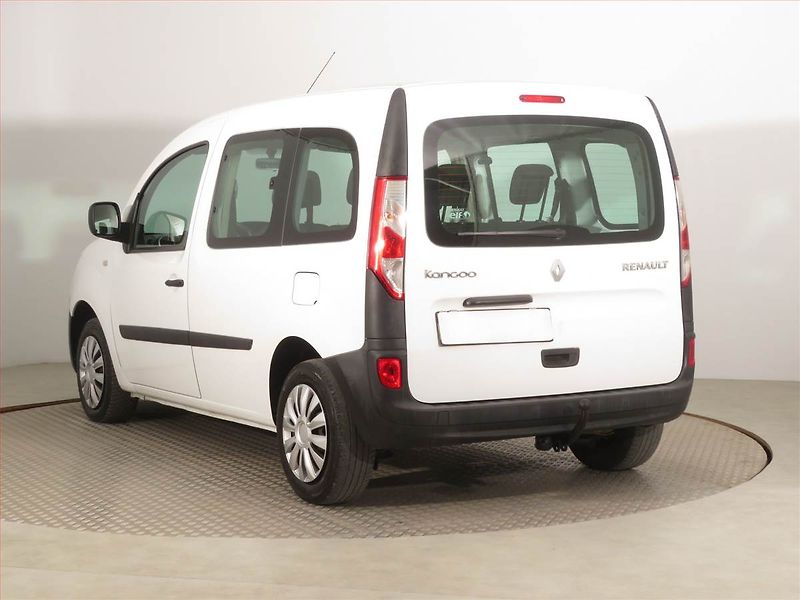 Renault Kangoo (2017) 1.2 TCe, 5Míst, 1Maj - fotka 4 z 14