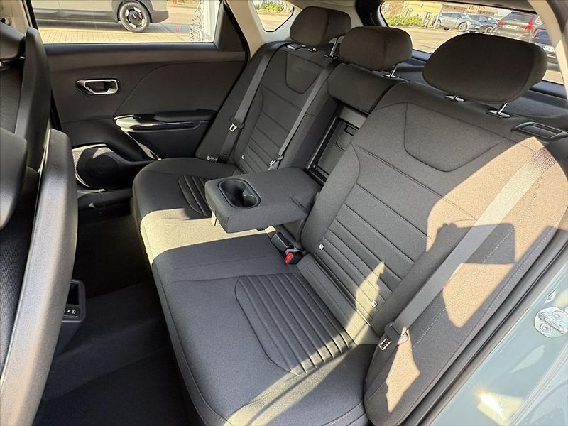 Kia K4 (2025) 1,0   T-GDI EXCLUSIVE - fotka 20 z 23