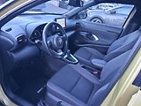 Toyota Yaris Cross COM. STYLE TECH 1.5 Hyb. 85 kW - náhled 10