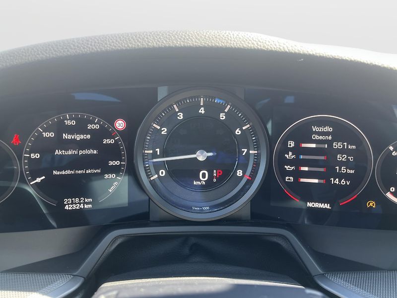 Porsche 911 (2020) Carrera - fotka 18 z 25