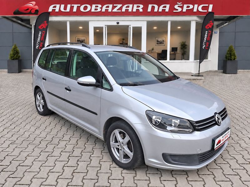 Volkswagen Touran (2011) 1.4TSI 103kW 6MAN - fotka 2 z 35