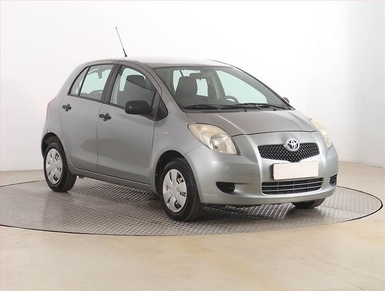 Toyota Yaris (2008) 1.0 VVT-i - fotografie inzerátu