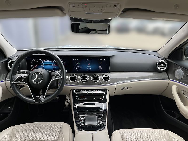 Mercedes-Benz Třídy E E-Třída 220 d 4MATIC All-Terra - fotka 14 z 21