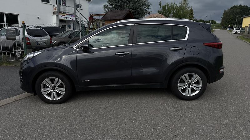 Kia Sportage (2017) 2.0CRDI 4X4 100KW - fotka 9 z 28