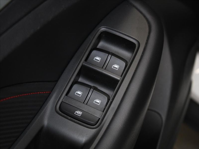 MG ZS 1,0 TGI 82kW Eleg.PANO 29tkm. - fotka 16 z 24