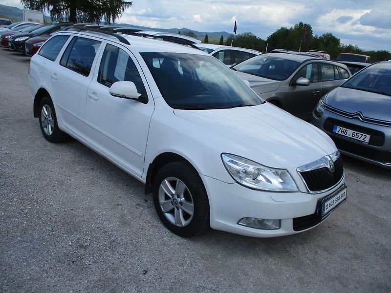Škoda Octavia (2011) combi II 4x4 1,6 TDi   - fotka 1 z 9