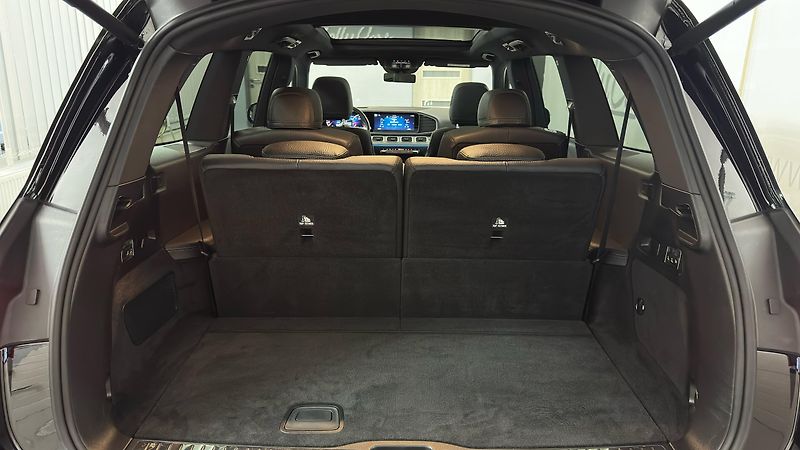 Mercedes-Benz GLS 450 d / 4 MATIC - fotka 21 z 69