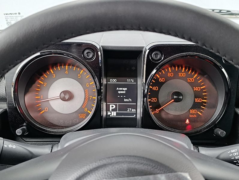 Suzuki Jimny 1.5 ALLGRIP LONG 75kW 4X4 GLX - fotka 18 z 27