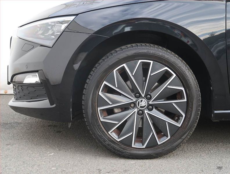 Škoda Scala (2022) Style 1.0 TSI, Tempomat - fotka 14 z 23