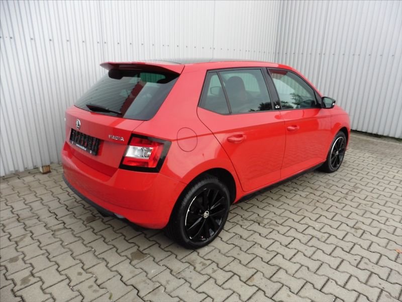 Škoda Fabia 1,4 TDI Monte Carlo - fotka 6 z 14