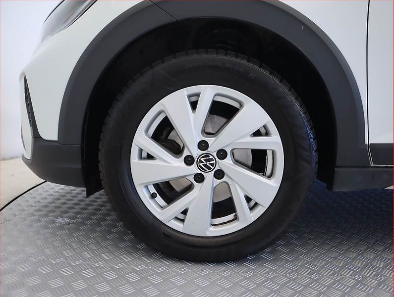 Volkswagen Taigo (2023) 1.0 TSI, Automat - fotka 15 z 21