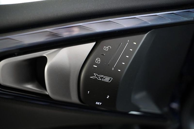 BMW X3 xDrive20d - fotka 22 z 27